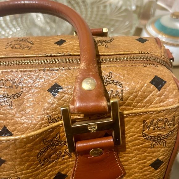 SOLD** FIRM PRICE Authentic MCM Boston bag - Picture 9 of 11